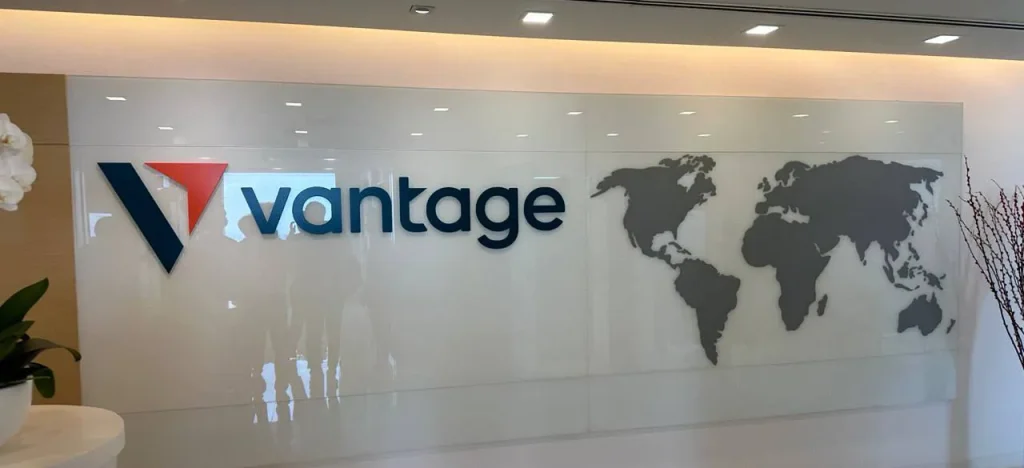 Vantageの会社概要と運営歴